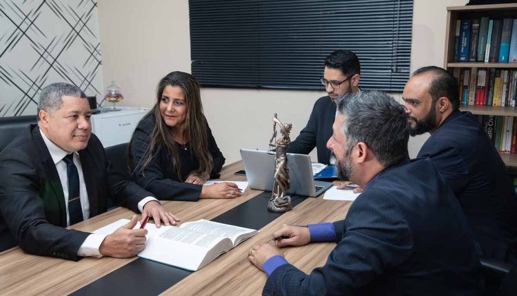 Commercial lawyers in Washington