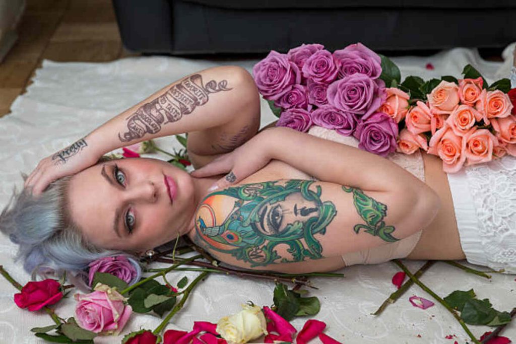 Flower Tattoos With Vines - Feminine and Powerful