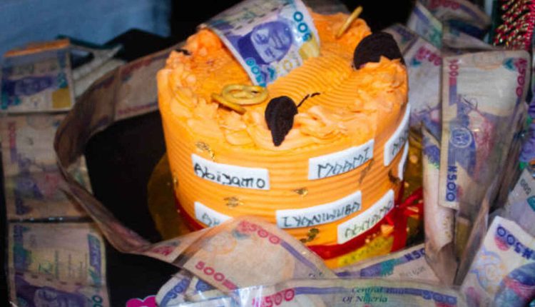 Bag of Money Cake is a Fun and Unique Way to Show You Care