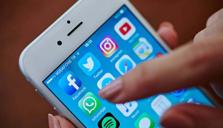 Making Engaging WhatsApp Polls intended for Groups