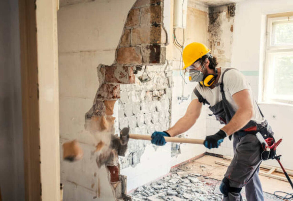 Expense Factors When Hiring Demolition Contractors
