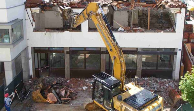 Necessary Guide to Contractor Demolition Solutions